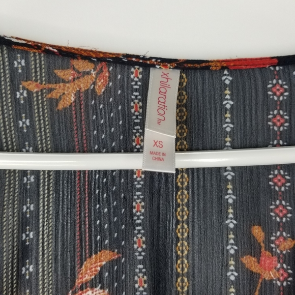 Target xhilaration sheer mesh floral cover up XS - Picture 3 of 7